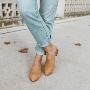 Nisolo Mariella suede mules